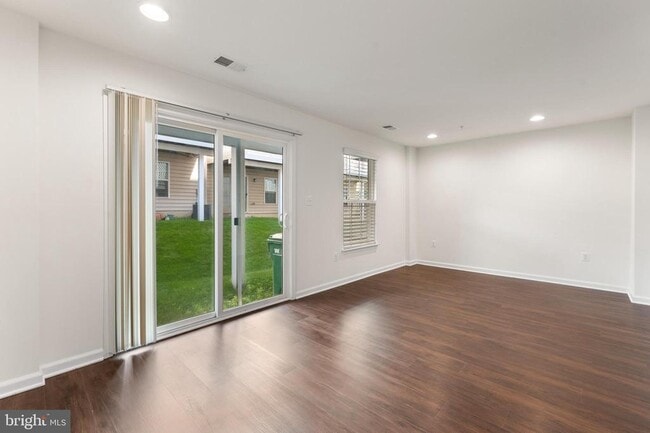 Building Photo - 8105 Kyne Millers Way