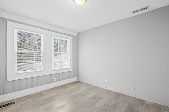 Building Photo - 1971 Detriot Avenue - For Rent $2000.00 3 bedrooms, 2 baths Off street parking