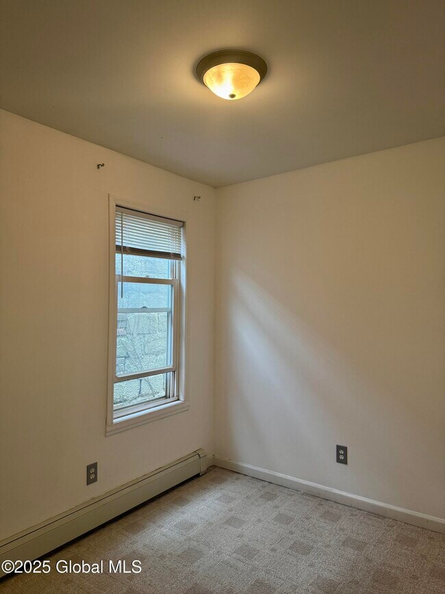 Building Photo - 363 1st St