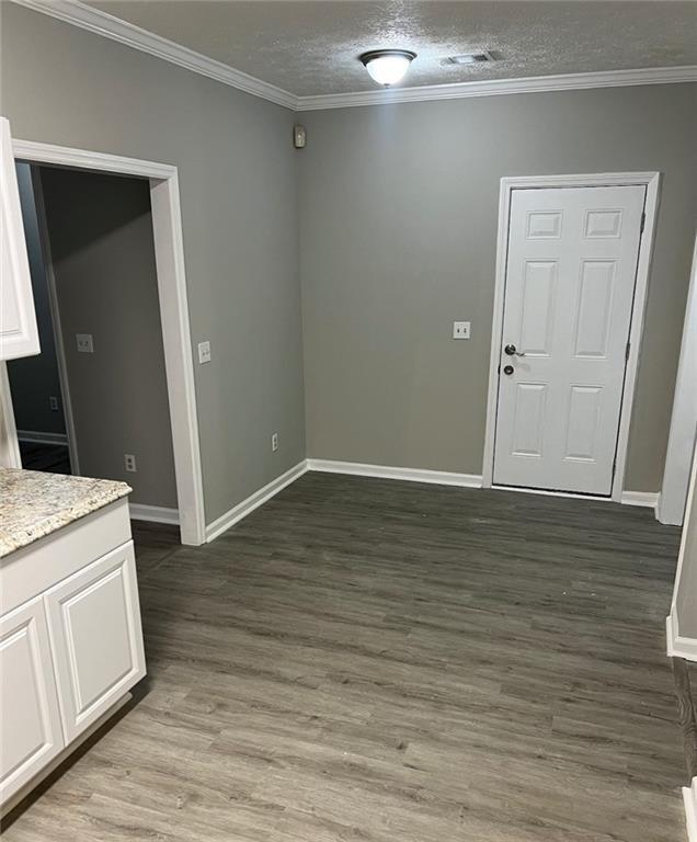 Building Photo - 2716 Spenola St