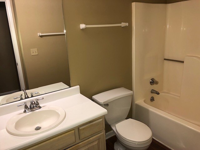 Building Photo - 5633 Hornaday Rd