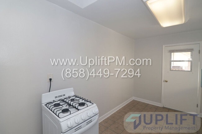 Building Photo - 4120 Gamma St