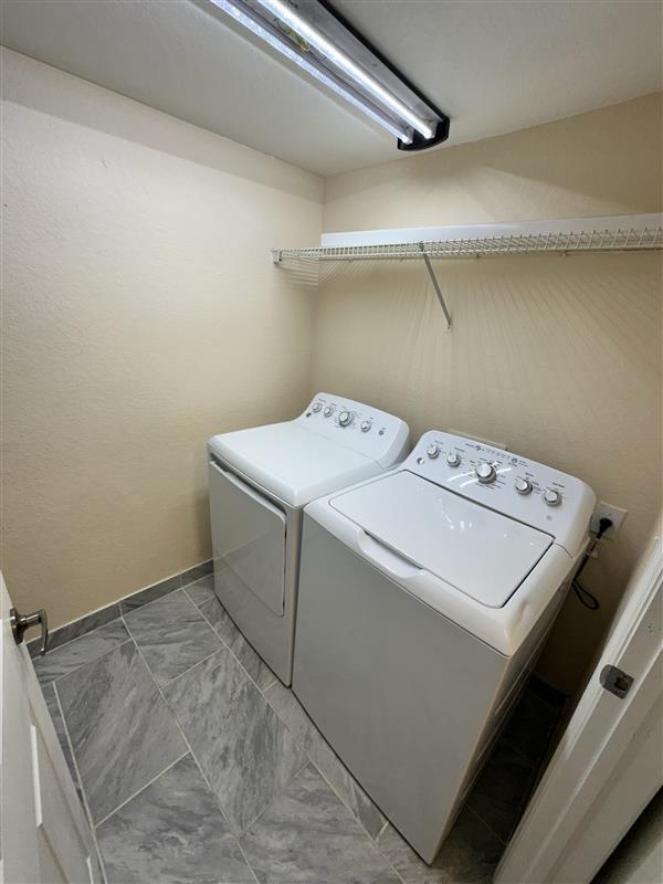 Laundry - 4720 Saint Croix Ln