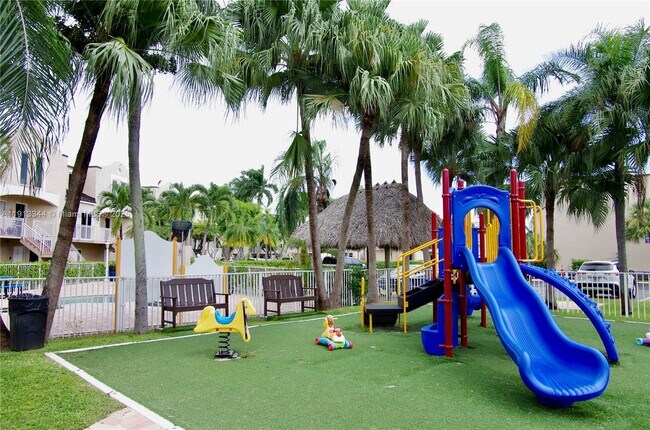 Building Photo - 675 NW 85th Ct