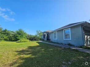 Building Photo - 2637 Belmont Pl