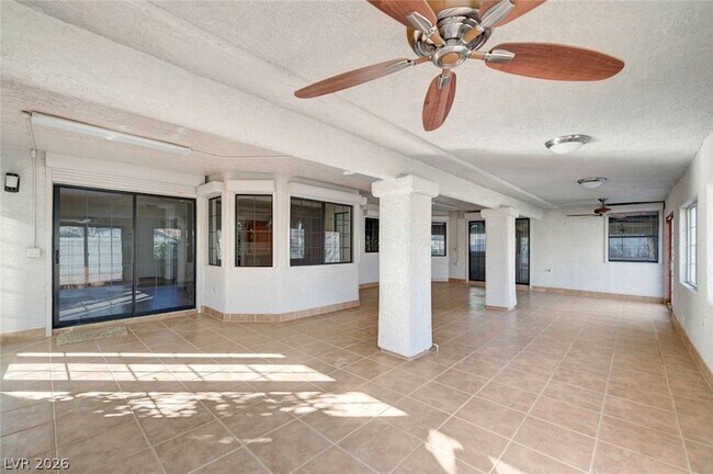 Building Photo - 904 Swift Bear St