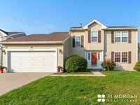 Building Photo - 4 bedroom, 3 bathroom - Available 9/15- Co...