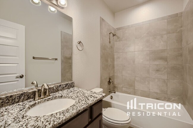 Building Photo - 5398 Chantry Dr