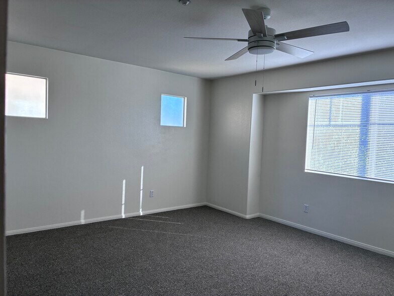 Building Photo - 1617 Norton St