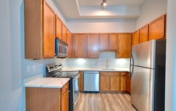 Building Photo - Fantastic Northern Liberties Parkview Condo
