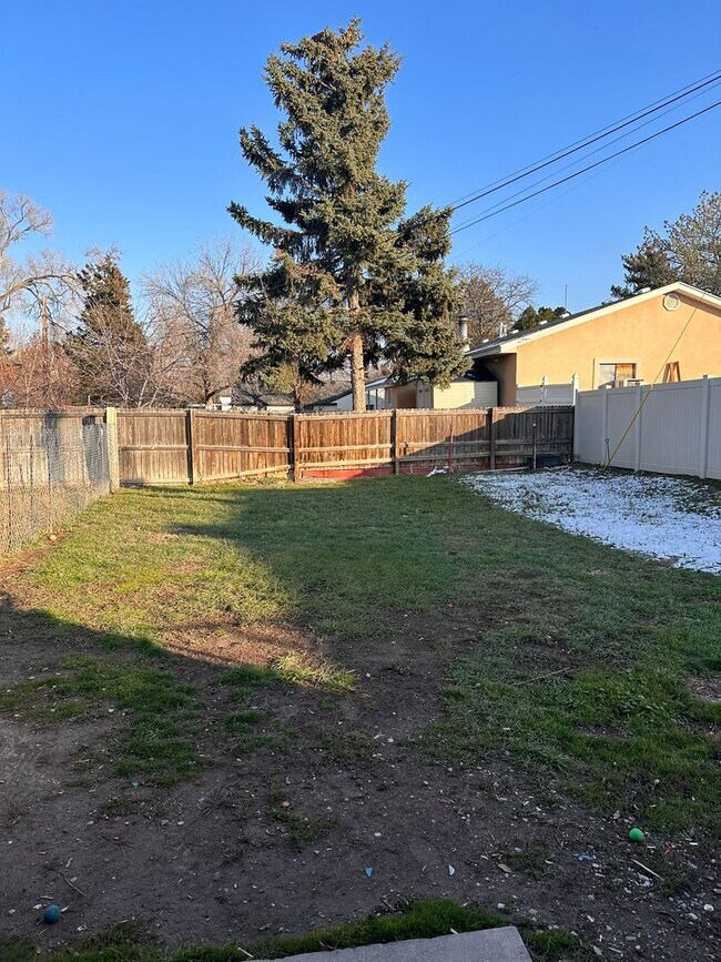 Building Photo - 3823 South 3200 West