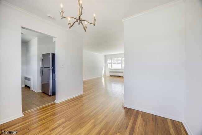 Building Photo - 14 Wedgewood Dr