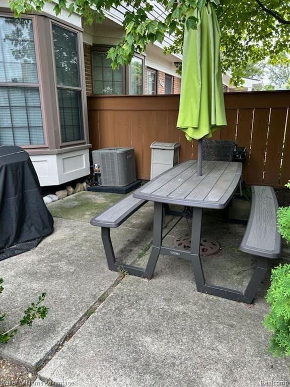 Building Photo - 22313 Peach Tree