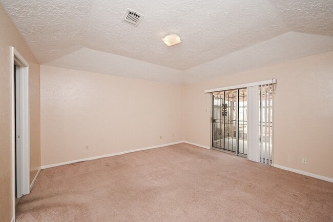 Building Photo - 7918 Chancel Dr