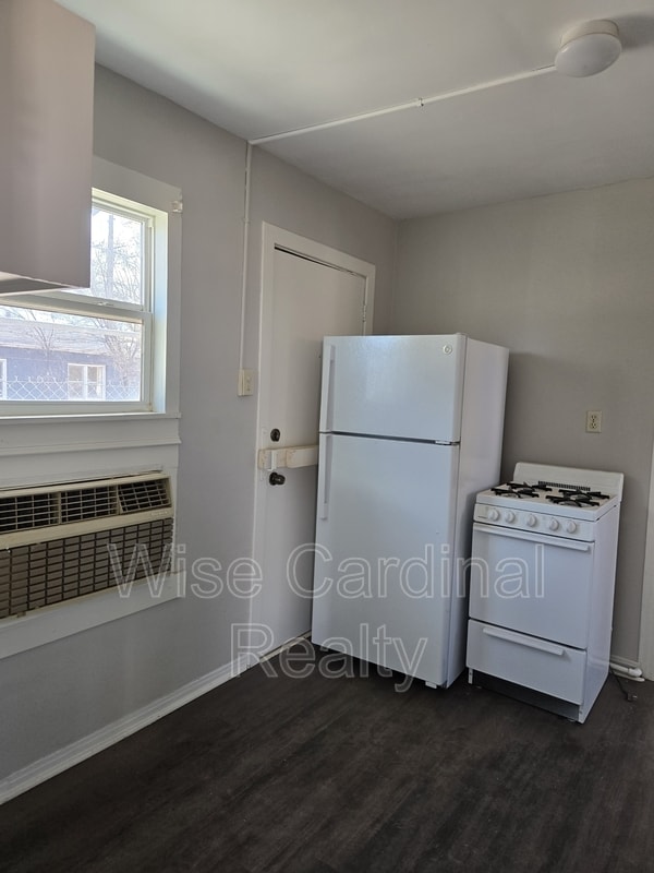 Building Photo - 1918 18th St