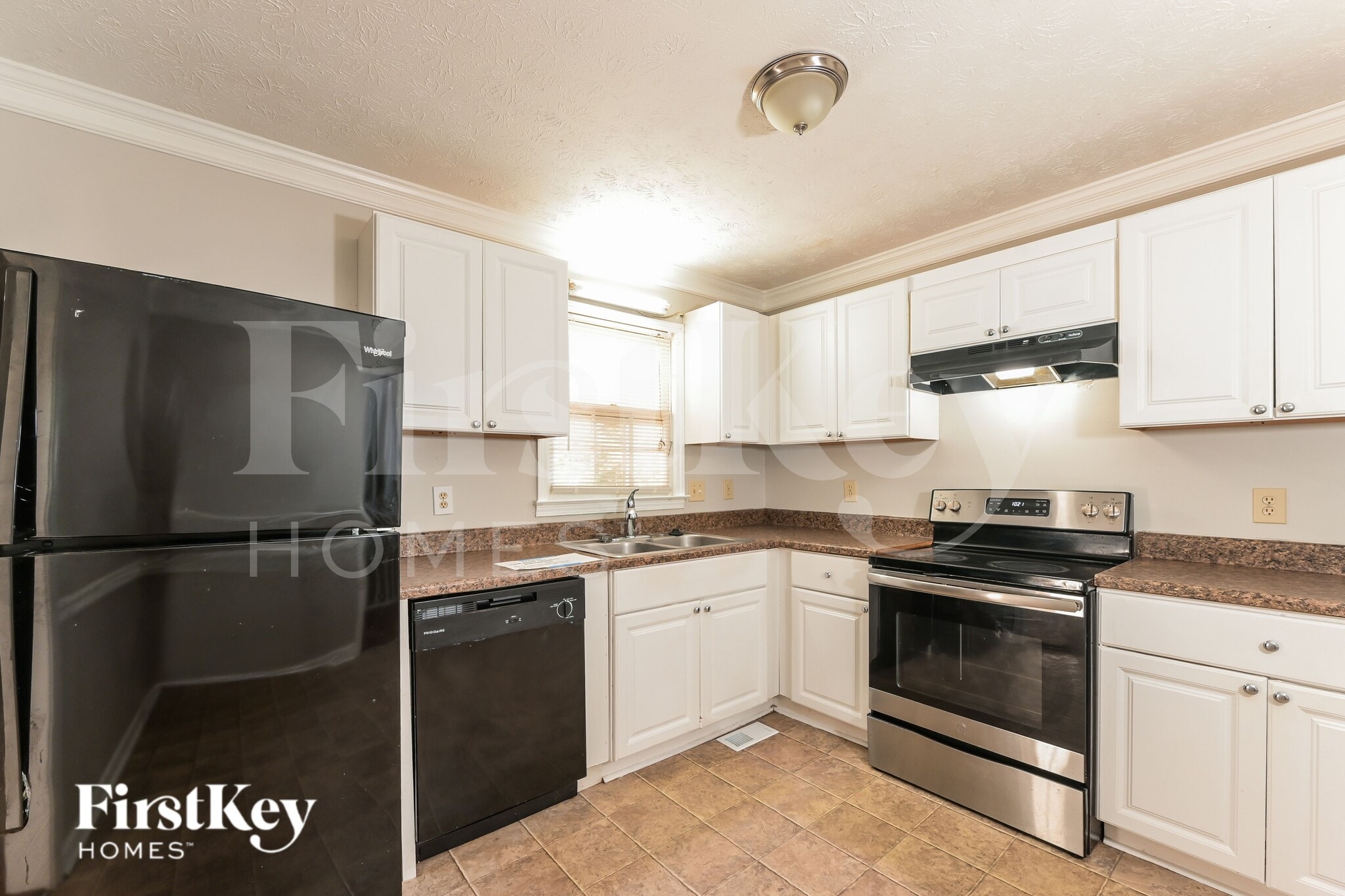 Building Photo - 2290 Georgia Ln