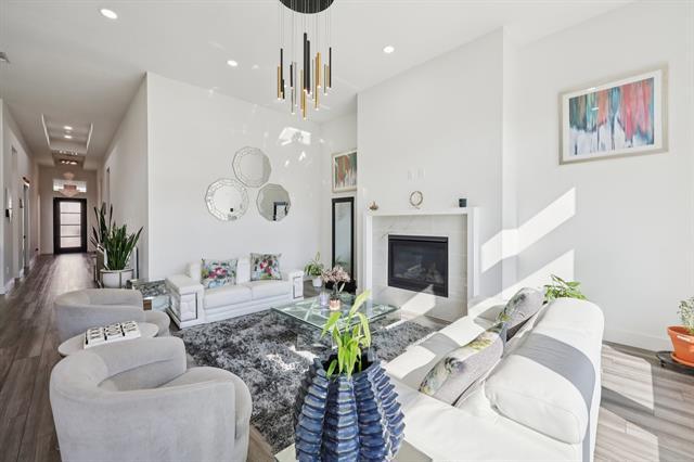 Building Photo - 3691 Spruce Hills St