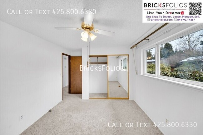 Building Photo - Your Perfect Home Awaits in Juanita, Kirkland