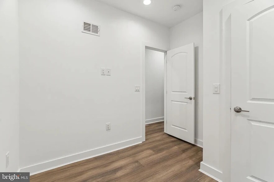 Building Photo - 2146 N Van Pelt St