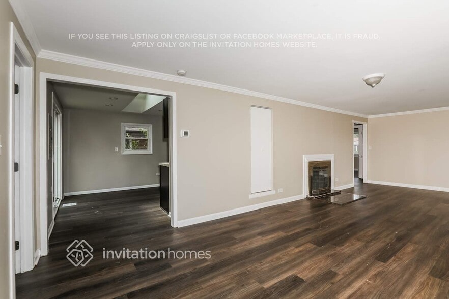 Building Photo - 9921 Harnew Rd E