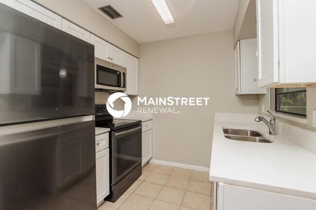 Building Photo - 3 Bedroom Pet-Friendly Home in Palm Bay, FL with Main Street Renewal