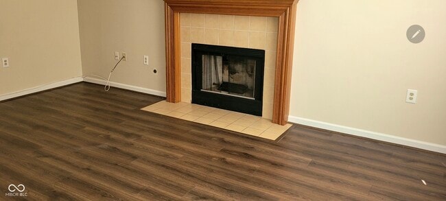 Building Photo - 4519 Woodland Ct