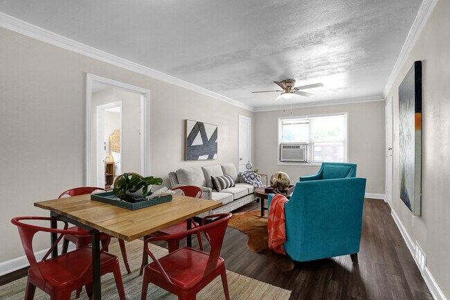 Building Photo - 1488 Wanda St