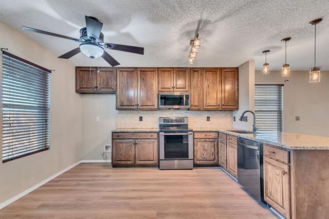 Building Photo - 2124 Blanco Ln