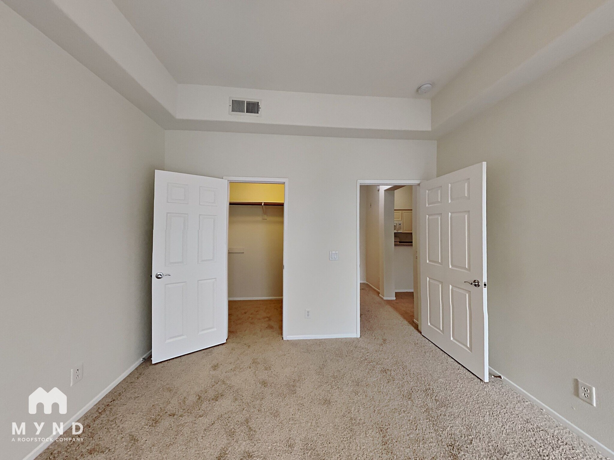 Building Photo - 12362 Carmel Country Rd