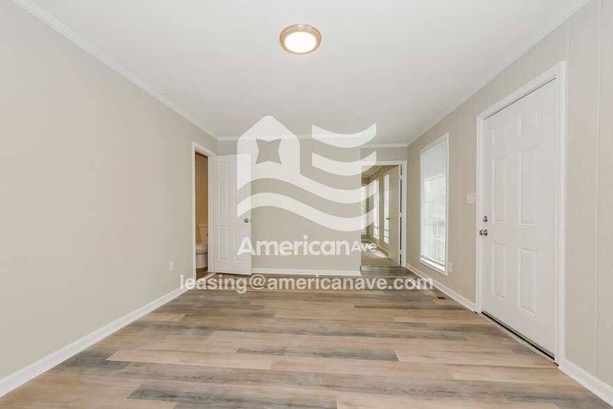 Building Photo - 109 Sasser Dr