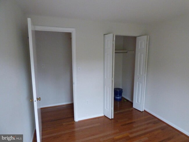 Building Photo - 13422 Country Ridge Dr