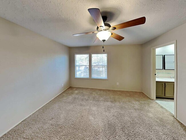 Building Photo - 164 Maple Branch St