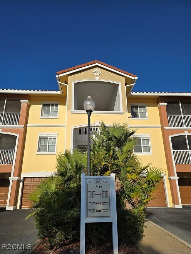 Building Photo - 13110 Bella Casa Cir