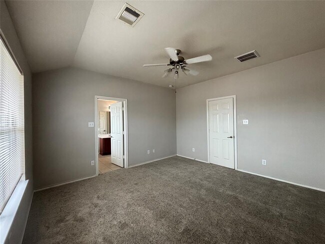 Building Photo - 2710 Maybrook Hollow Ln