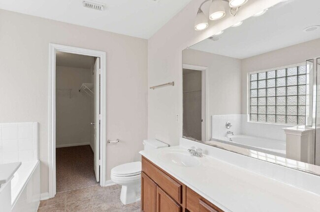 Building Photo - 18226 Fair Grange Ln