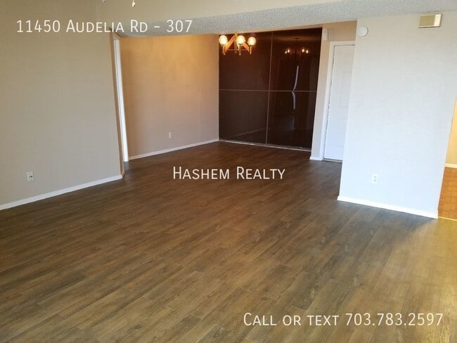 Building Photo - 11450 Audelia Rd