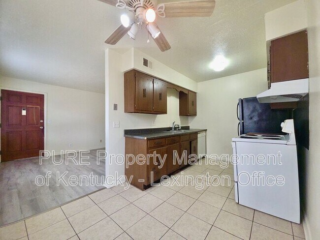 Building Photo - 304 Quachita Trail