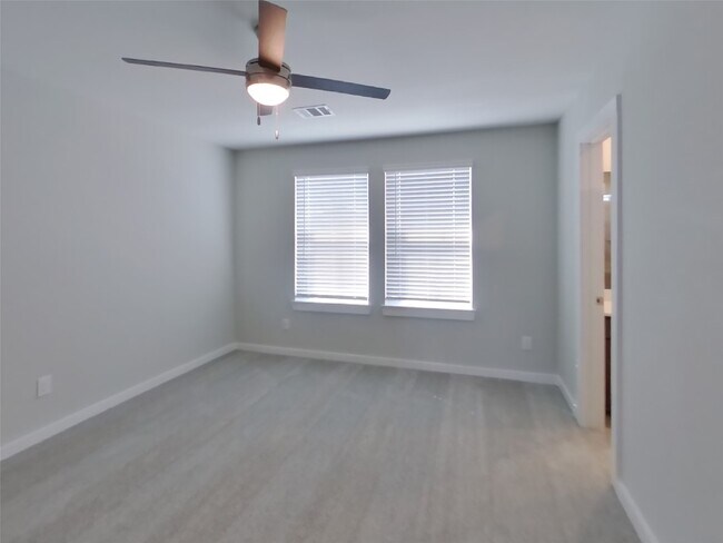 Building Photo - 22809 Terrazzo Dr