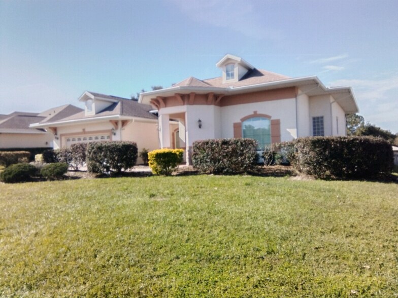 Building Photo - 38641 Lakeview Walk