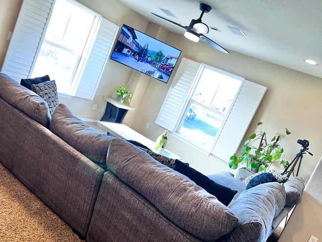 Main Living Area - 17201 Lark Water Ln