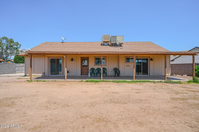 Building Photo - 9315 E Dallas St