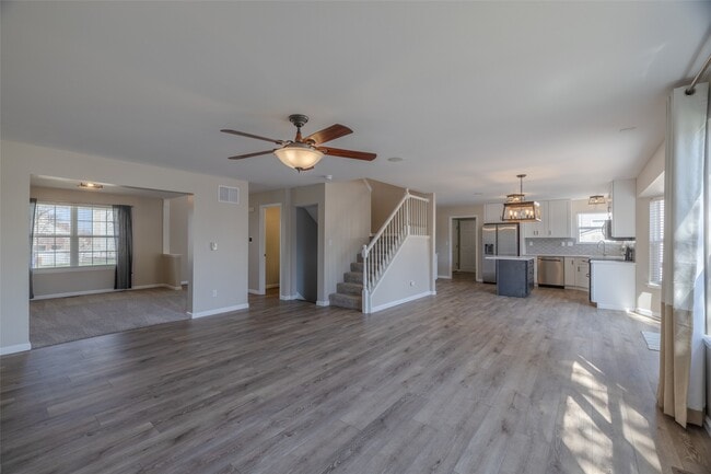 Building Photo - 1061 Dardenne Woods Dr