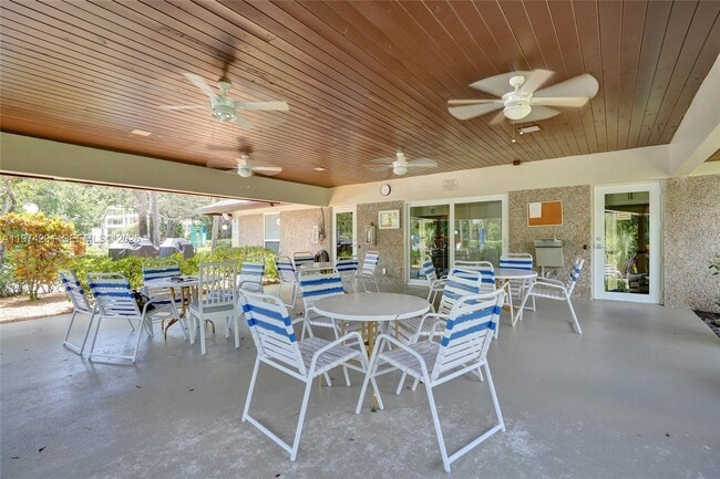 Building Photo - 805 Cypress Blvd