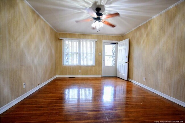 Building Photo - 809 Minurva Ct