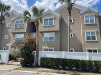 Building Photo - 15215 Amberly Dr