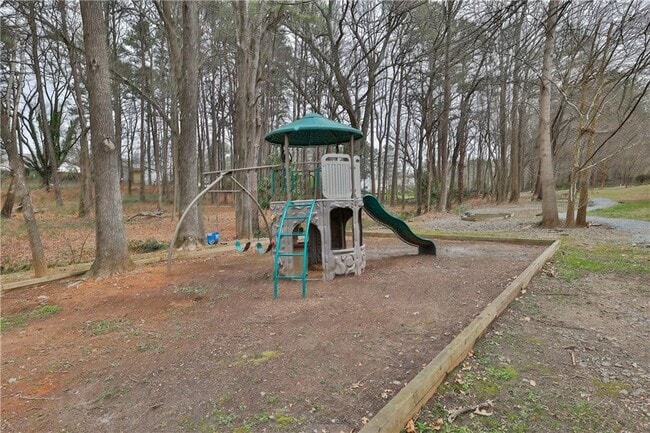 Building Photo - 1664 Mosaic Way