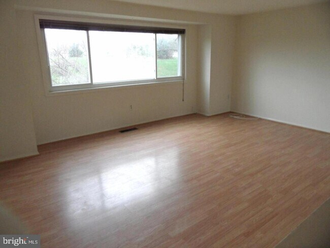 Building Photo - 9375 Indian Camp Rd