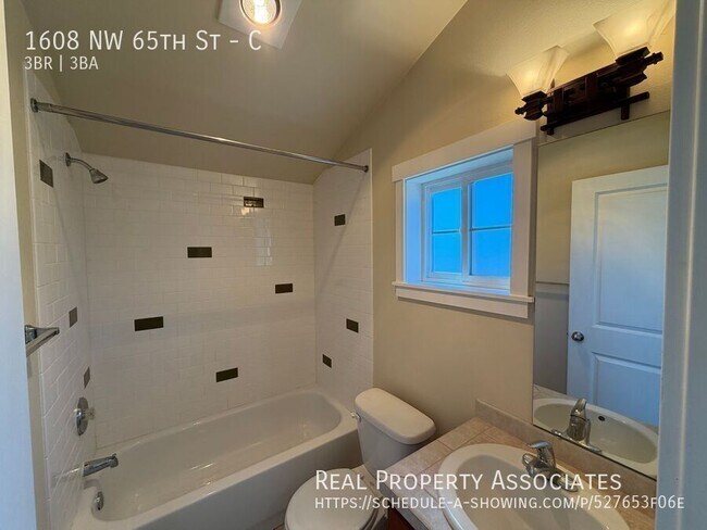 Building Photo - 1608 NW 65th St