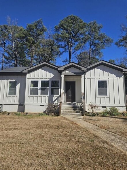 Building Photo - 1718 Line St