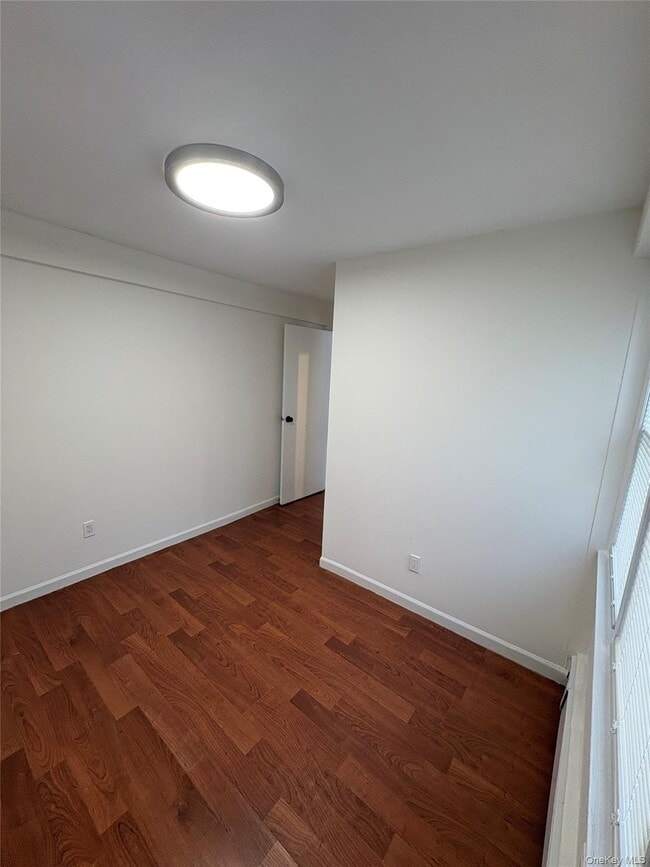 Building Photo - 35 Washington Ave N